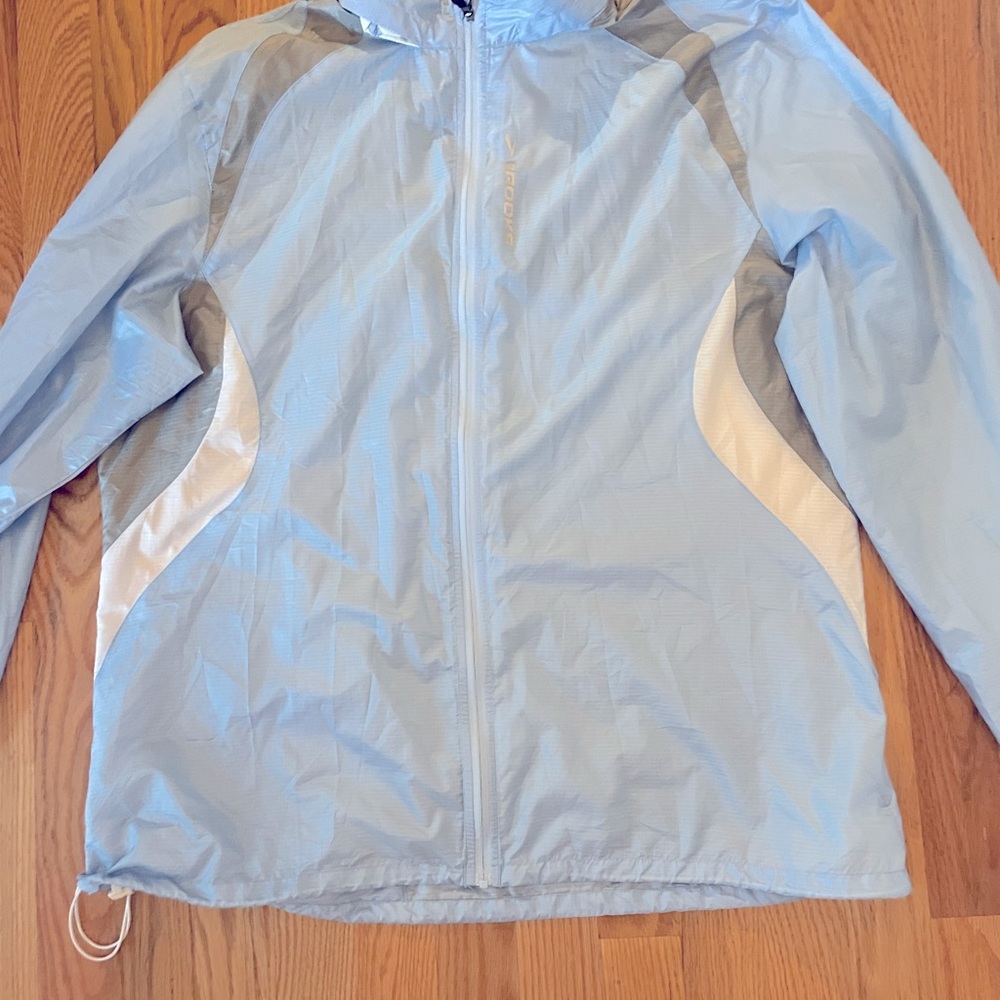 Brooks running jacket - Picture 2 of 4
